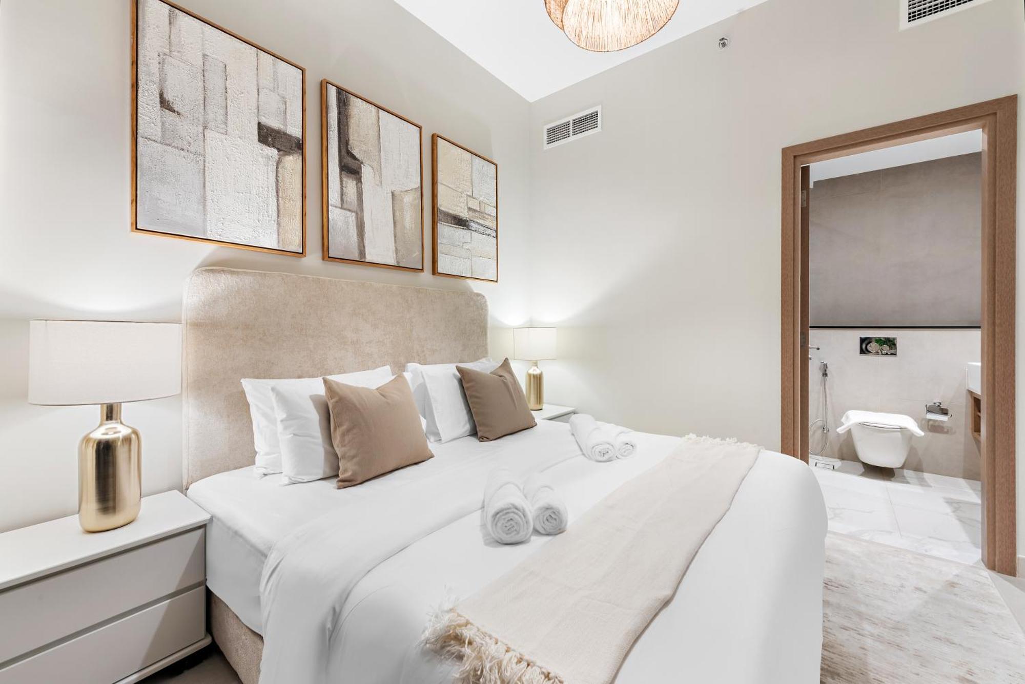 Appartement Luxurious 2br With Pool & Gym Access L Near Downtown *