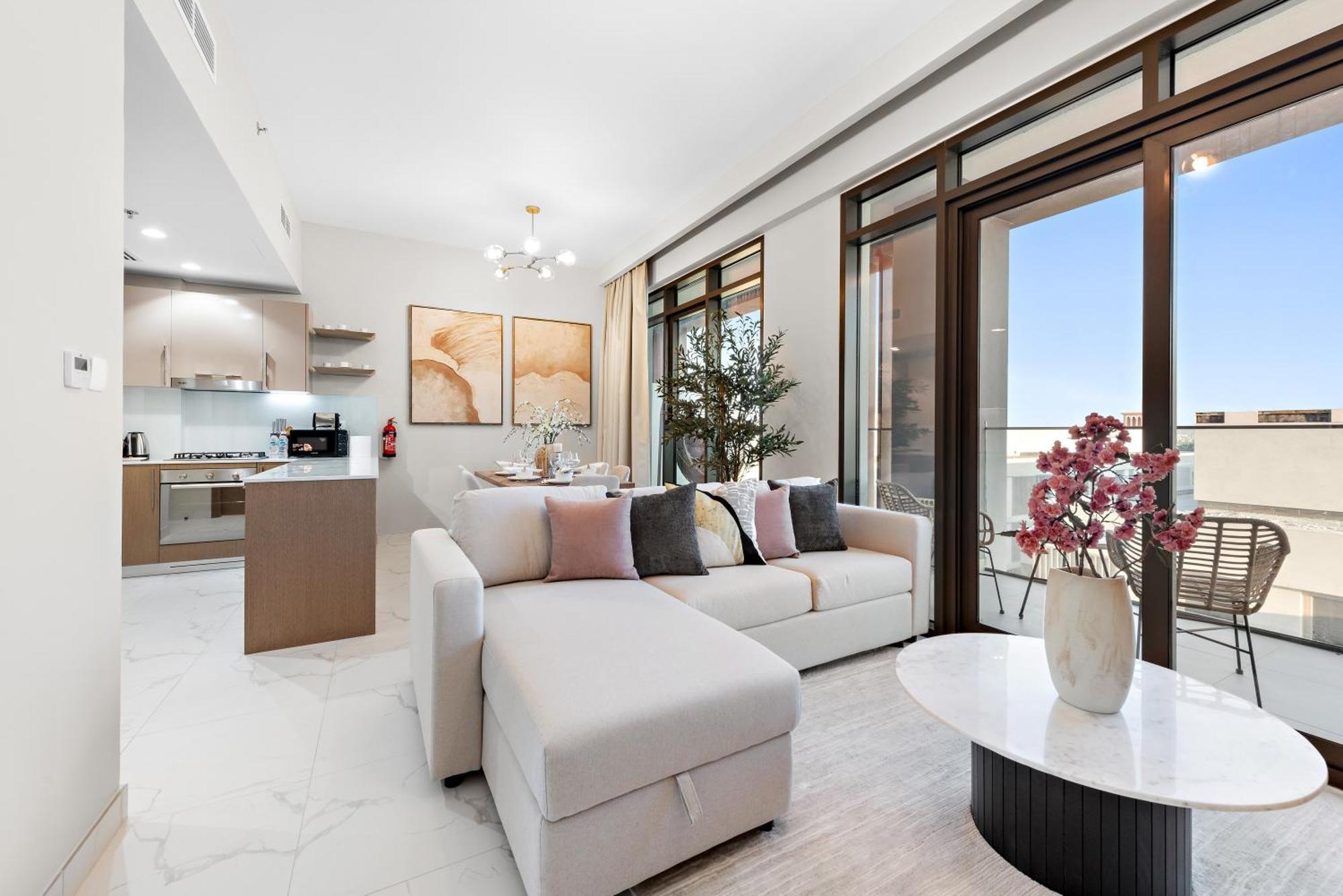 Luxurious 2br With Pool & Gym Access L Near Downtown Appartement Dubai